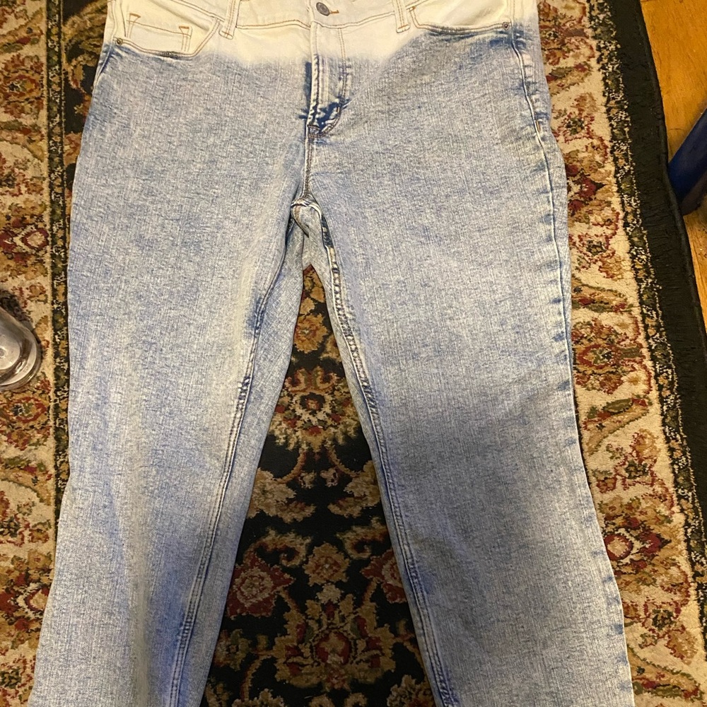 New jeans casual.